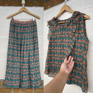 Pleated Maxi Skirt in Teal & Rust Floral Print